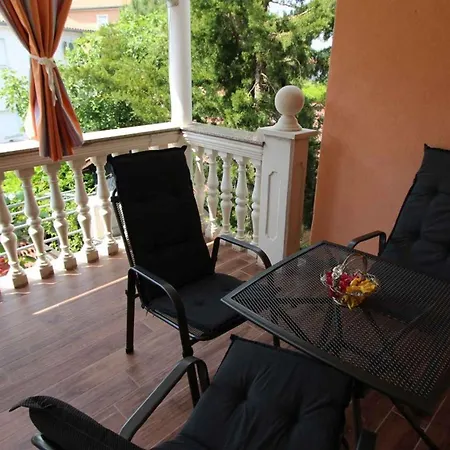 In Malinska/insel Krk 27336 Apartamento Malinska