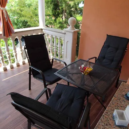 Апартаменты In - Insel Krk 27336 *